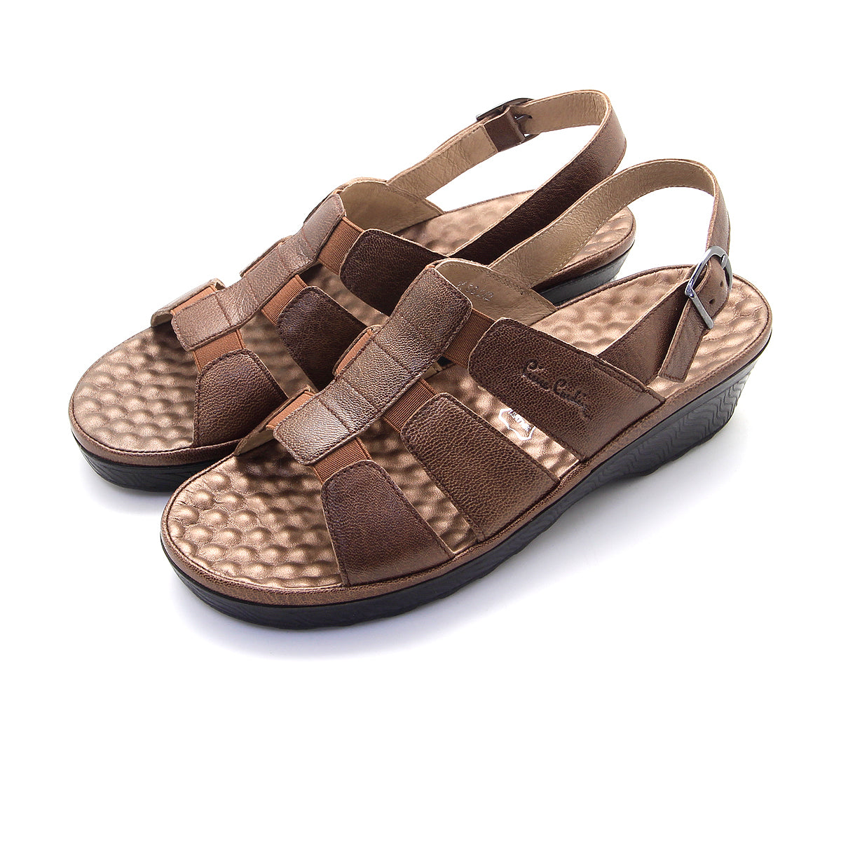 ស្បែកជើងនារី Pierre Cardin ស្បែកជើងកវែងនារី ស្បែកជើងកែងជើងរាបស្មើ ស្រួលពាក់ ផលិតពីស្បែកពិតប្រាកដ ពណ៌ Bronze Gold ទំហំ 21SS242