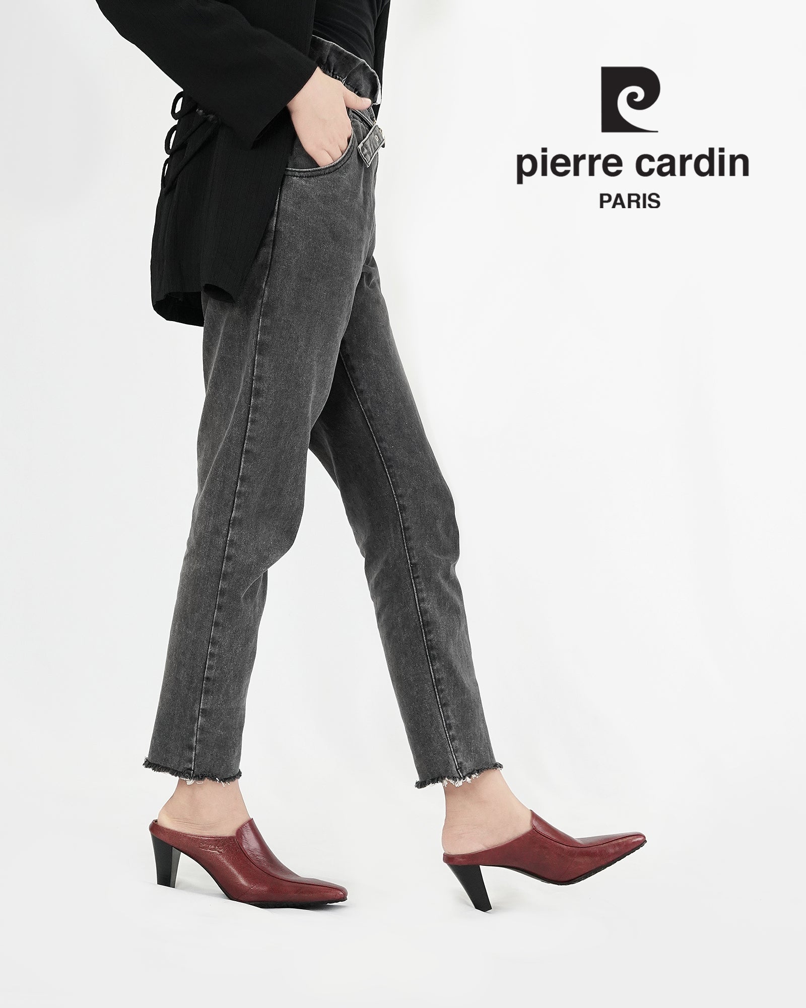 Pierre Cardin Muse ស្បែកជើងកែងខ្ពស់ពណ៌ក្រហម ម៉ូដែល 23SC302