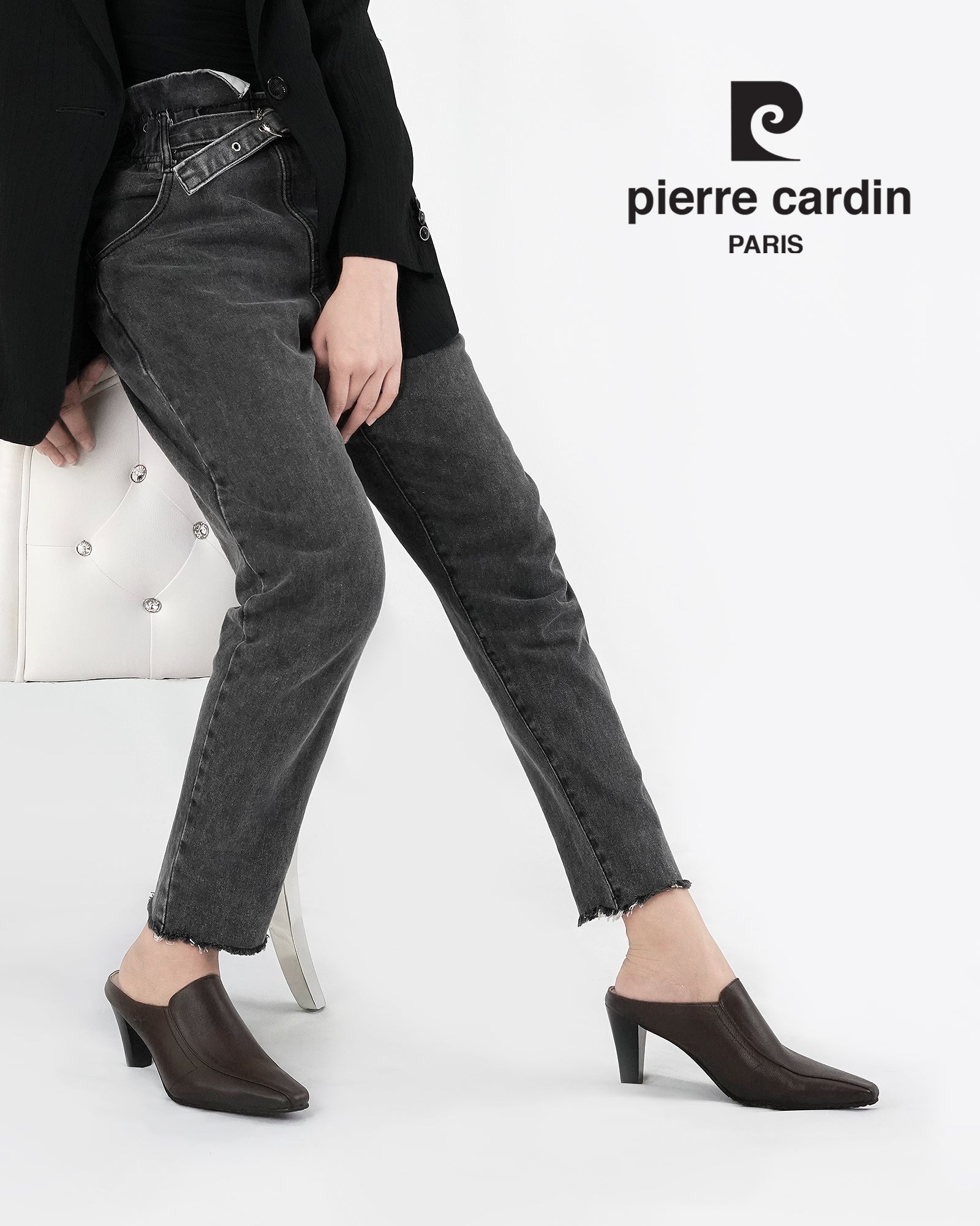 Pierre Cardin Muse ស្បែកជើងកែងខ្ពស់ពណ៌ក្រហម ម៉ូដែល 23SC302