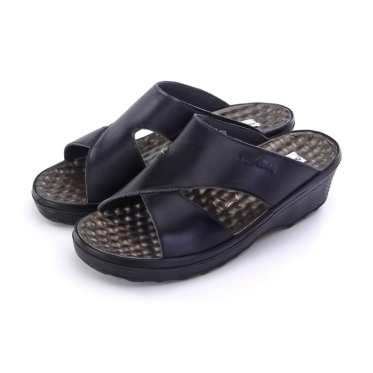 ស្បែកជើងនារី Pierre Cardin ស្បែកសុទ្ធ ទន់ស្រួលពាក់ មានខ្សែរ ពណ៌ស ម៉ូដែល 26SS409