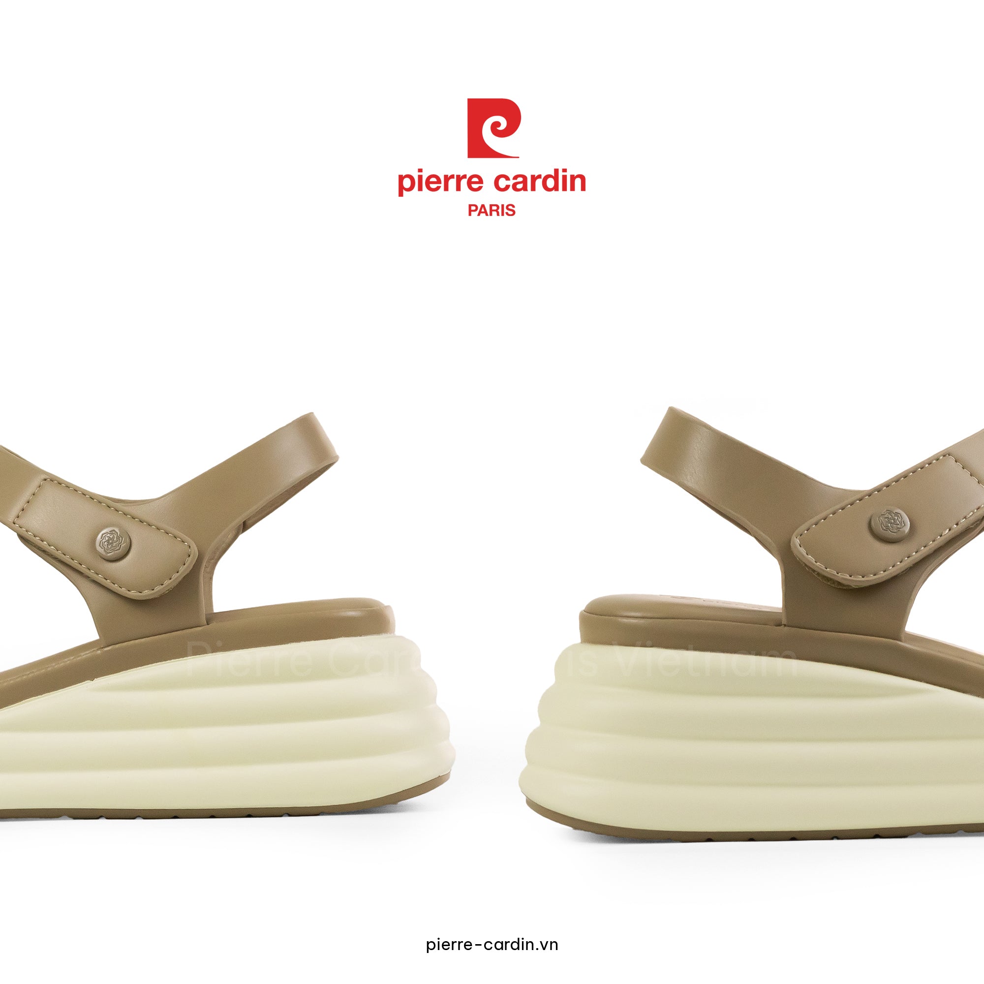 ស្បែកជើងកែងខ្ពស់ Comfort Pierre Cardin - PCWFWSH 256 (+5cm)