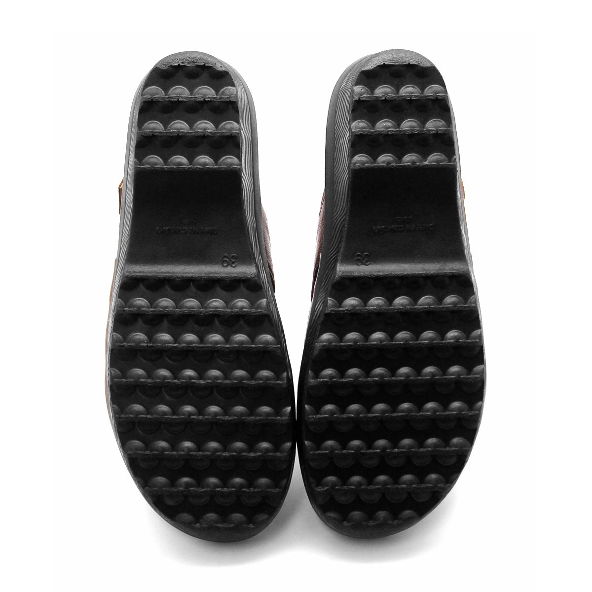 ស្បែកជើងនារី Pierre Cardin ស្បែកជើងកវែងនារី ស្បែកជើងកែងជើងរាបស្មើ ស្រួលពាក់ ផលិតពីស្បែកពិតប្រាកដ ពណ៌ Bronze Gold ទំហំ 21SS242 