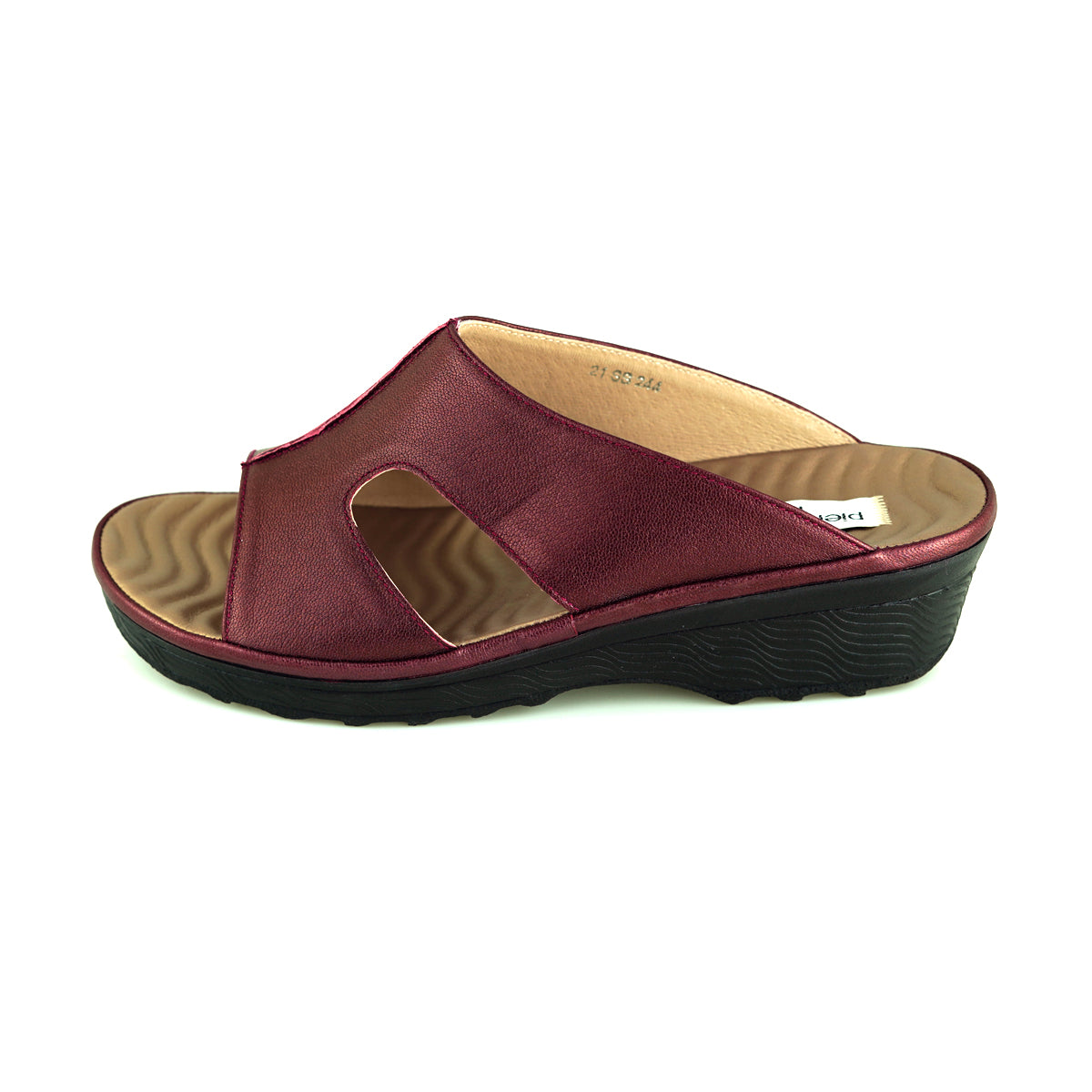 ស្បែកជើងនារី Pierre Cardin ស្បែកពិតប្រាកដ ទន់ស្រួលពាក់ ស្ទីលរអិល/មានខ្សែ ពណ៌ត្នោតខ្ចី ម៉ូដែល 21SS244 