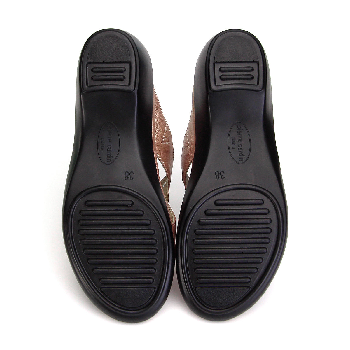 ស្បែកជើងសុខភាពនារី Pierre Cardin ទន់ស្រួលពាក់ ផលិតពីស្បែកពិតប្រាកដ ប្រផេះ ម៉ូដែល 23SS294