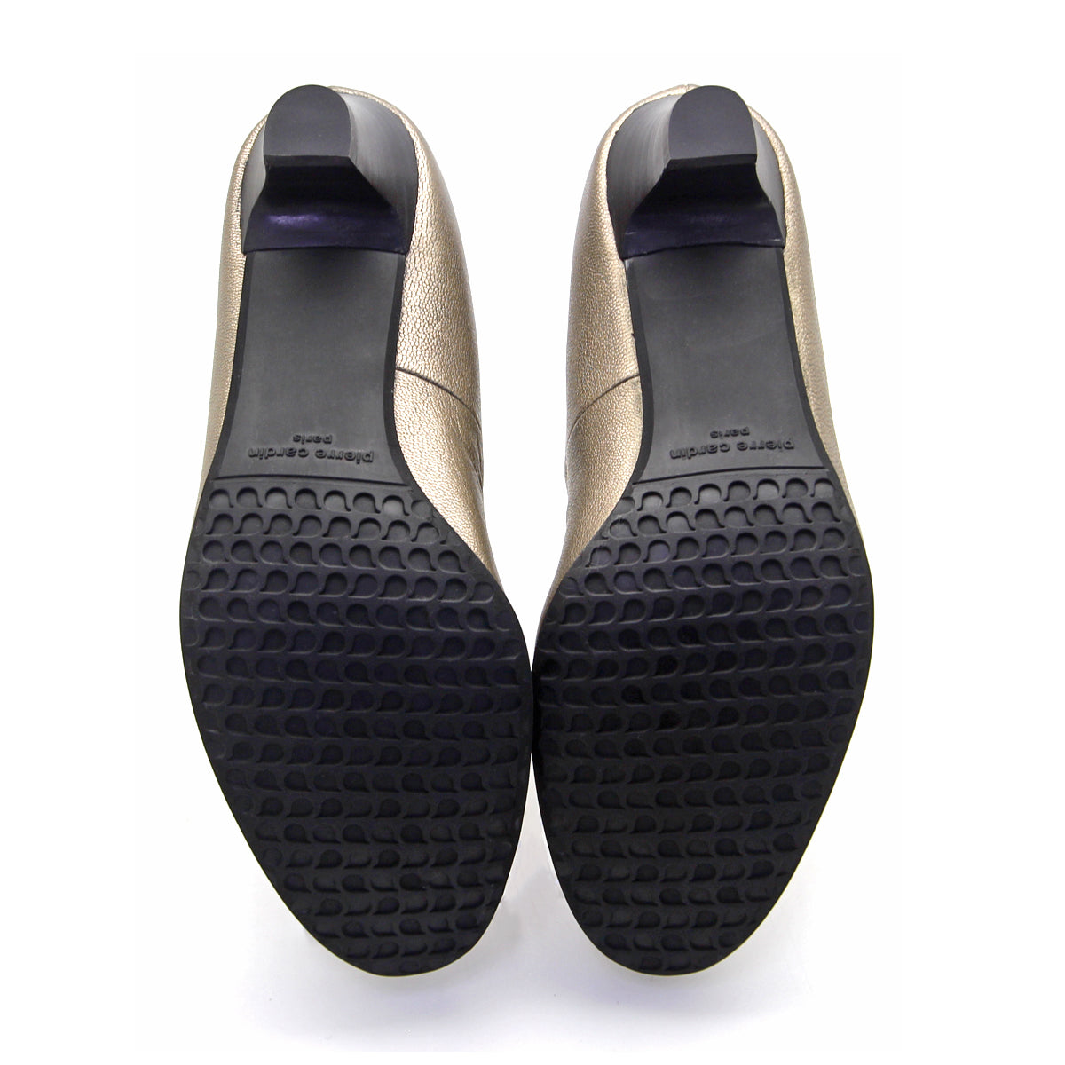 ស្បែកជើងនារី Pierre Cardin កែងជើងខ្ពស់បូមទឹក ទន់ស្រួលពាក់ ផលិតពីស្បែកសុទ្ធ ខ្មៅរលោង ម៉ូដែល 24SD323 