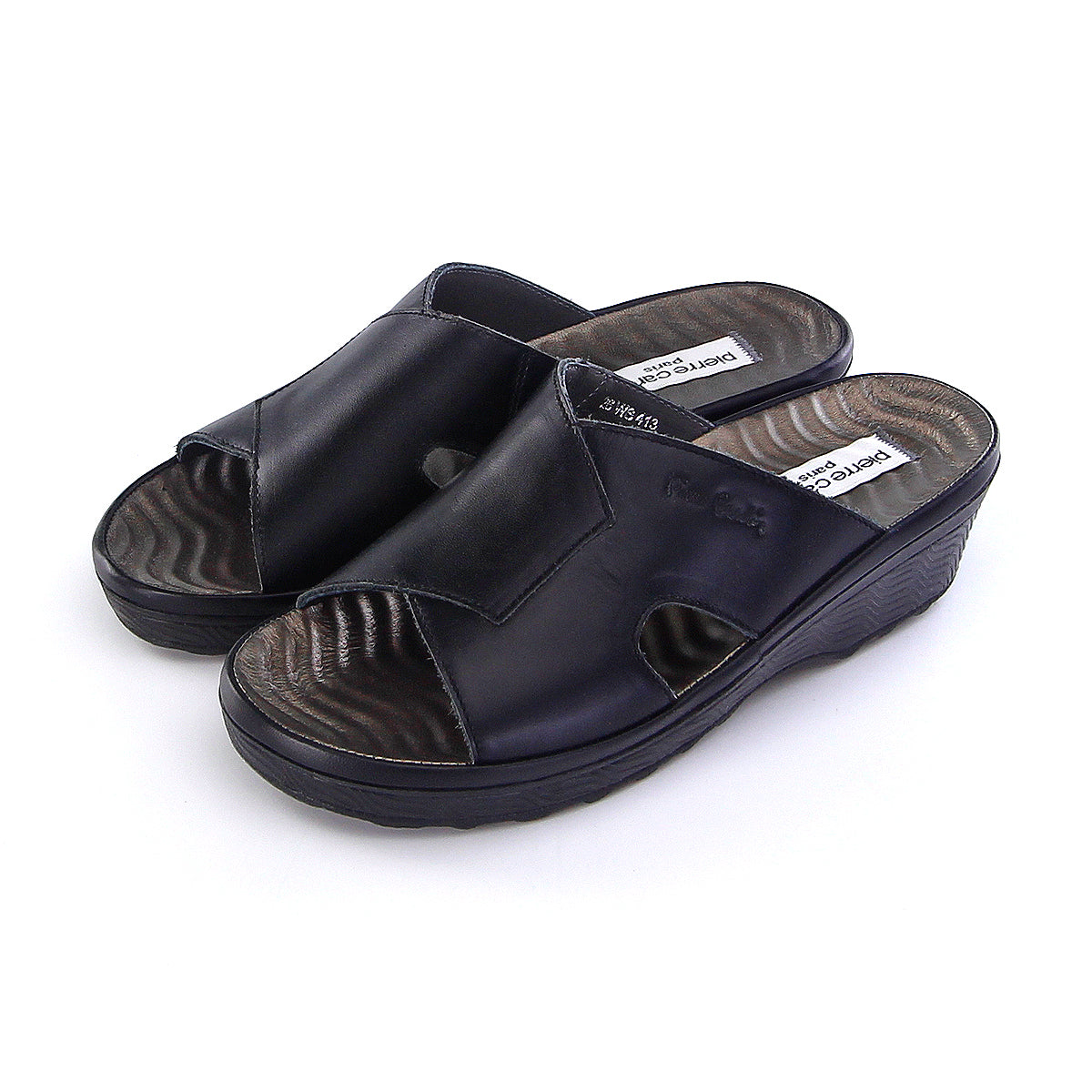 [Size 36-41] Pierre Cardin รองเท้าผู้หญิง รองเท้าแตะ ส้นแบน นุ่มสบาย ผลิตจากหนังแท้ สีดำ รุ่น 26WS413