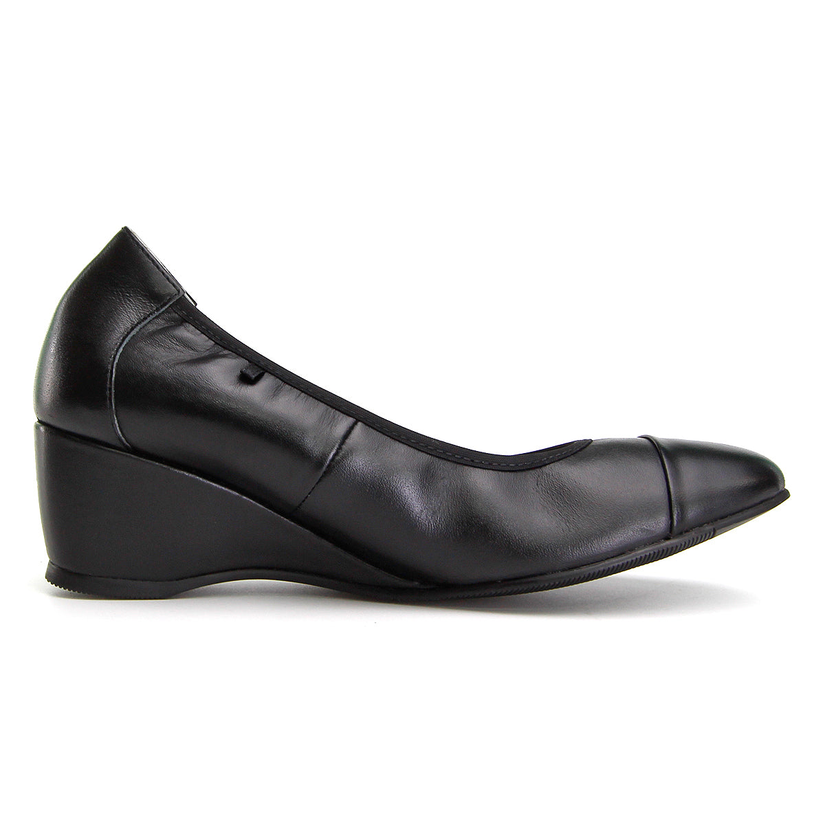 ស្បែកជើងកែងខ្ពស់របស់ស្ត្រី Pierre Cardin ទន់ស្រួលពាក់ ផលិតពីស្បែកសុទ្ធ ពណ៌ខ្មៅ ម៉ូដែល 27WC448