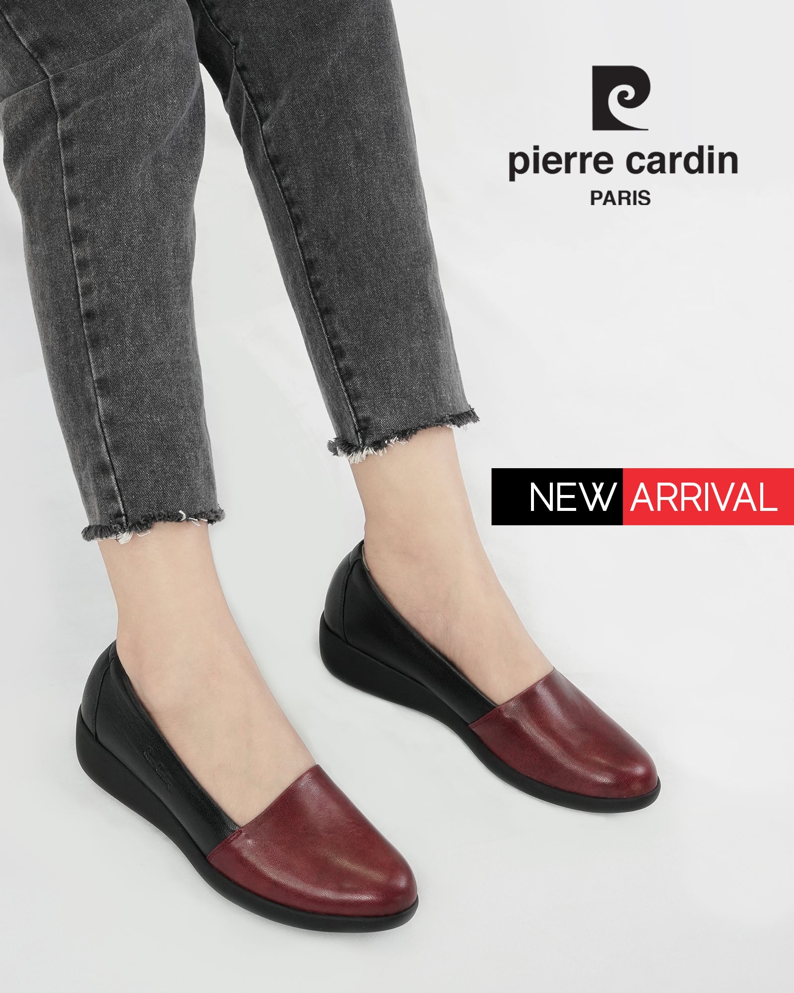 ស្បែកជើងសំប៉ែតនារី Pierre Cardin ទន់ស្រួលពាក់ ផលិតពីស្បែកសុទ្ធ ពណ៌ខ្មៅ ម៉ូដែល 27WC455