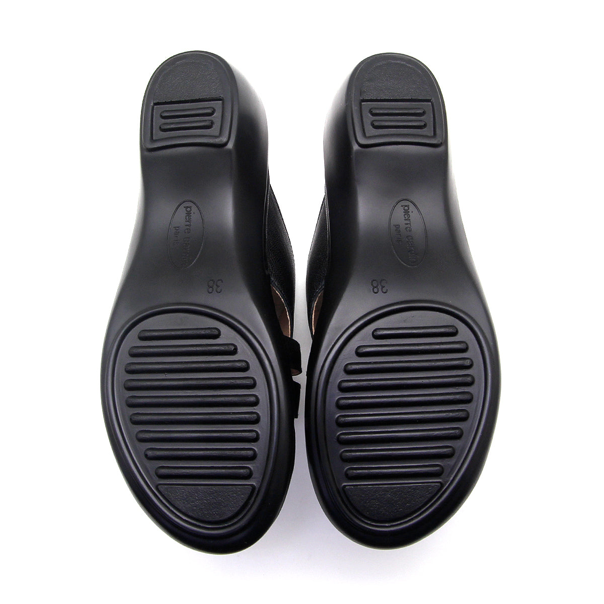 ស្បែកជើងនារី Pierre Cardin ស្បែកជើងកវែងនារី ស្បែកជើងកែងជើងរាបស្មើ ទន់ស្រួលពាក់ ផលិតពីស្បែកពិត ទំហំ 28SS158 