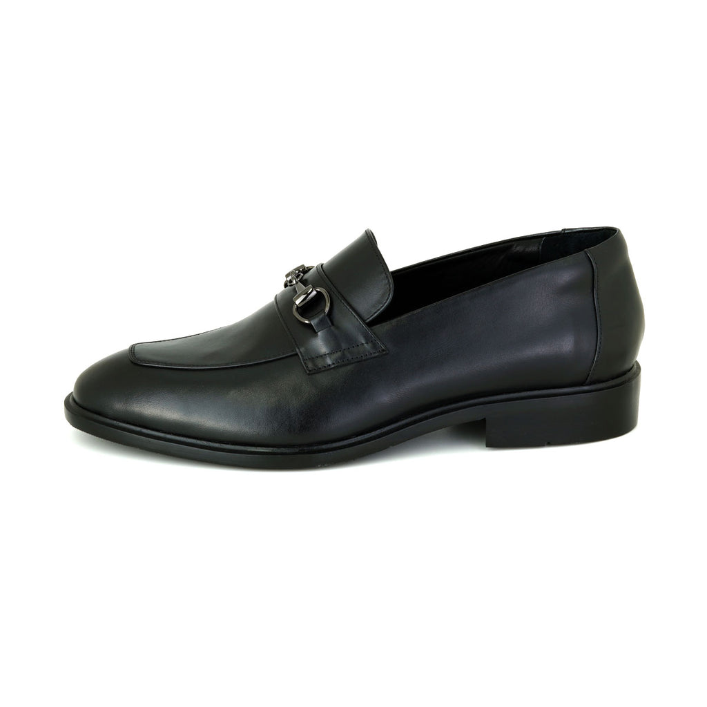 ស្បែកជើងបុរស Pierre Cardin ស្បែកជើងកវែង និងរអិល ទន់ស្រួលពាក់ ផលិតពីស្បែកសុទ្ធ ពណ៌ខ្មៅ ម៉ូដែល 83TD161 