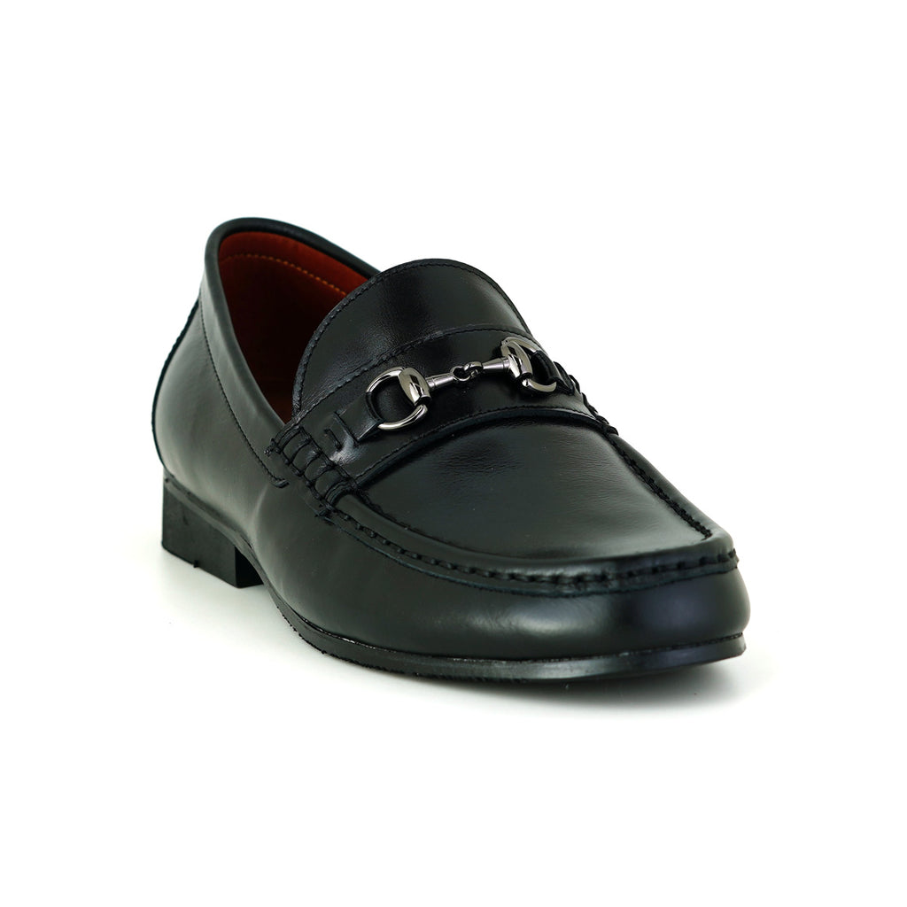 ស្បែកជើងបុរស Pierre Cardin ស្បែកជើងកវែង និងរអិល ទន់ស្រួលពាក់ ផលិតពីស្បែកសុទ្ធ ពណ៌ខ្មៅ ម៉ូដែល 84JD175 