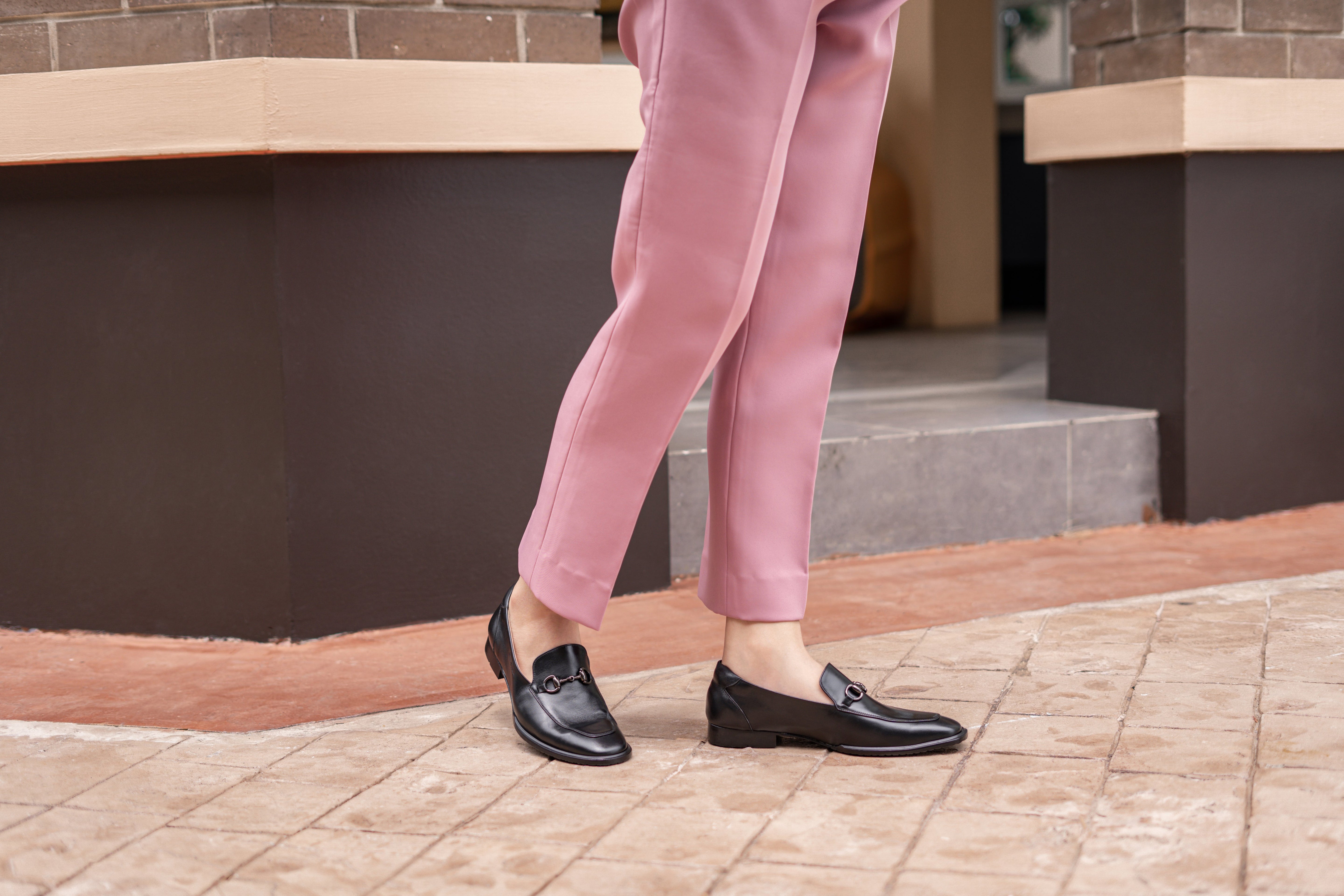 Pierre Cardin Lady Horsebit Loafer Shoes - 30TC113