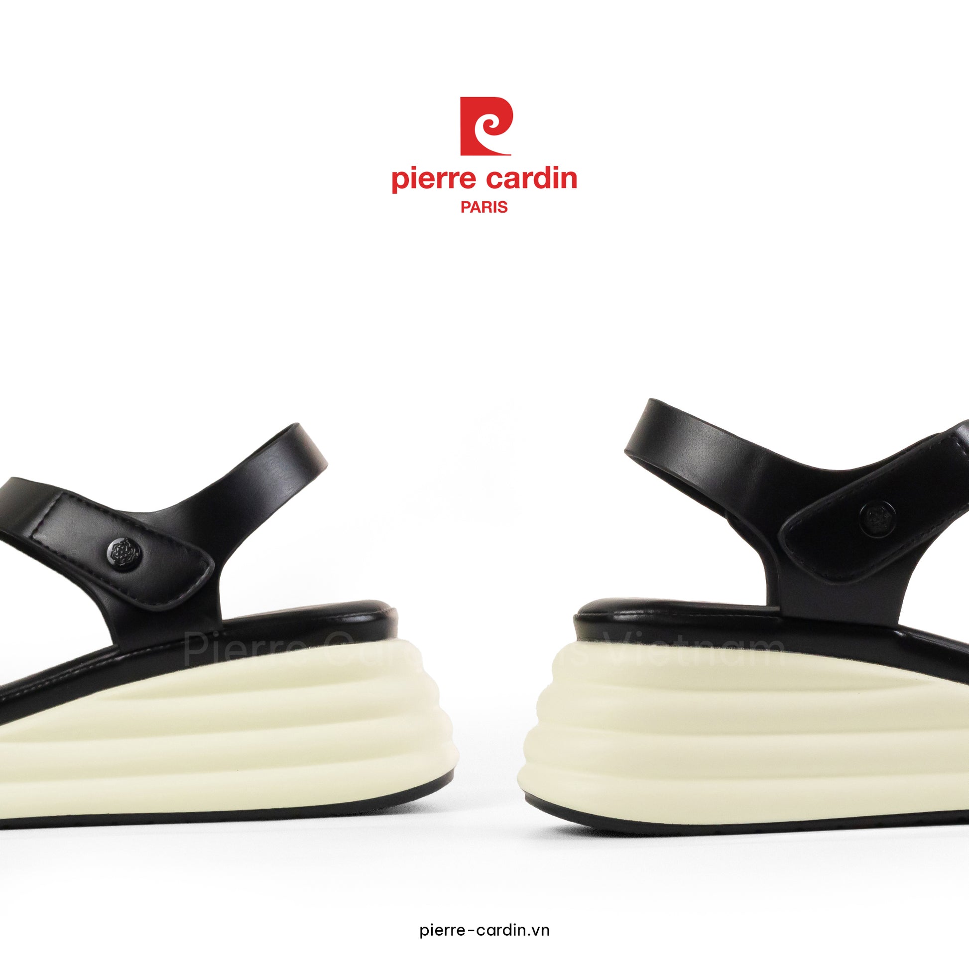 ស្បែកជើងកែងខ្ពស់ Comfort Pierre Cardin - PCWFWSH 256 (+5cm)